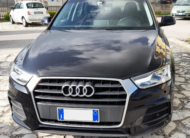 Audi Q3 2.0 tdi 120Cv S-tronic