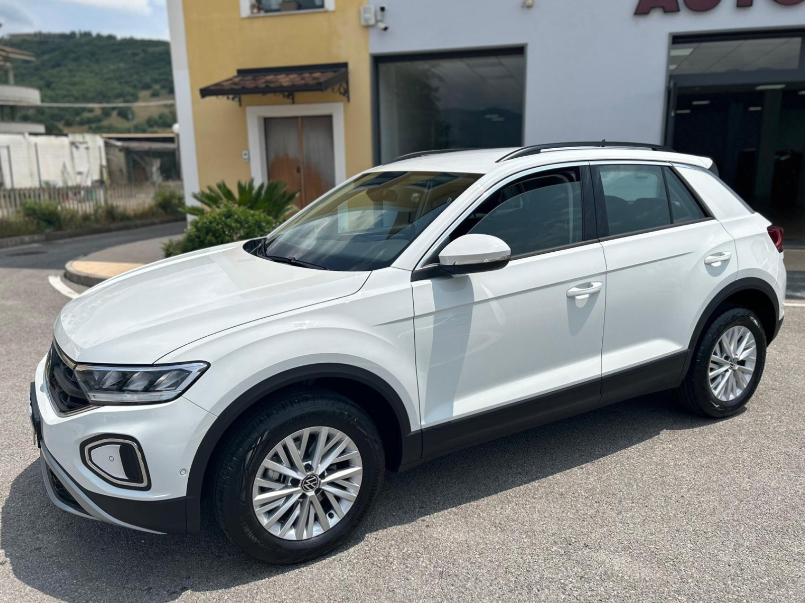 T-Roc 1.0 tsi 110 cv Life con Tech Pack