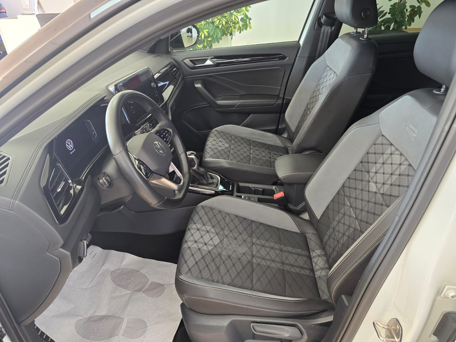 T-Roc 1.5 Tsi 150cv R-Line