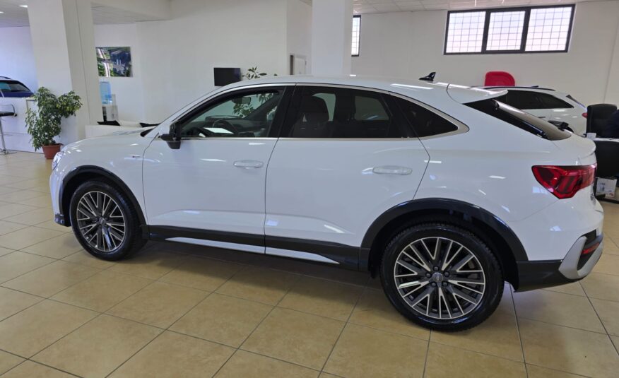Audi Q3 Sportback 2.0 35Tdi 150Cv S-Tronic S-Line