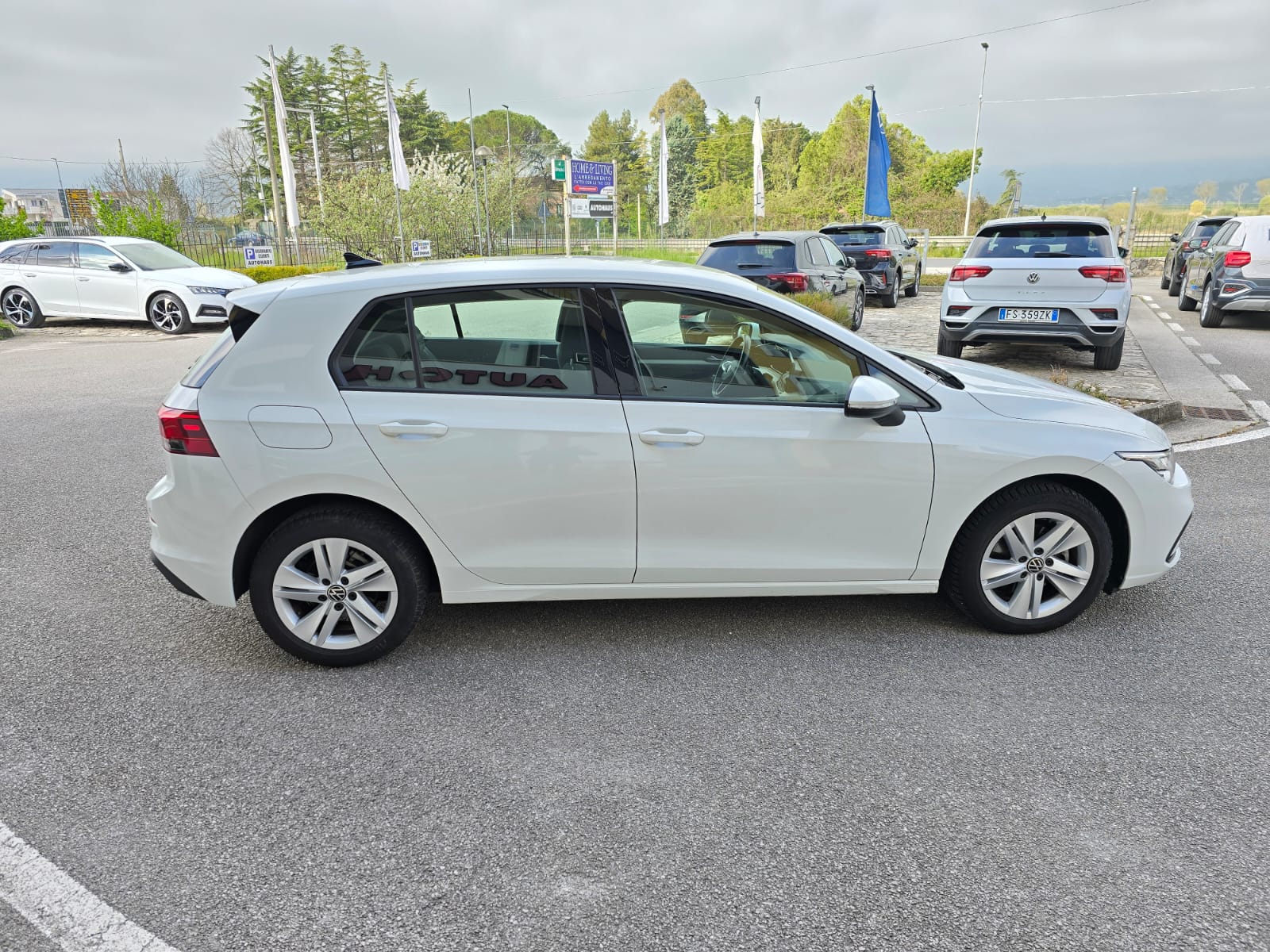 Volkswagen Golf 2.0 TDI Life DSG 115 CV