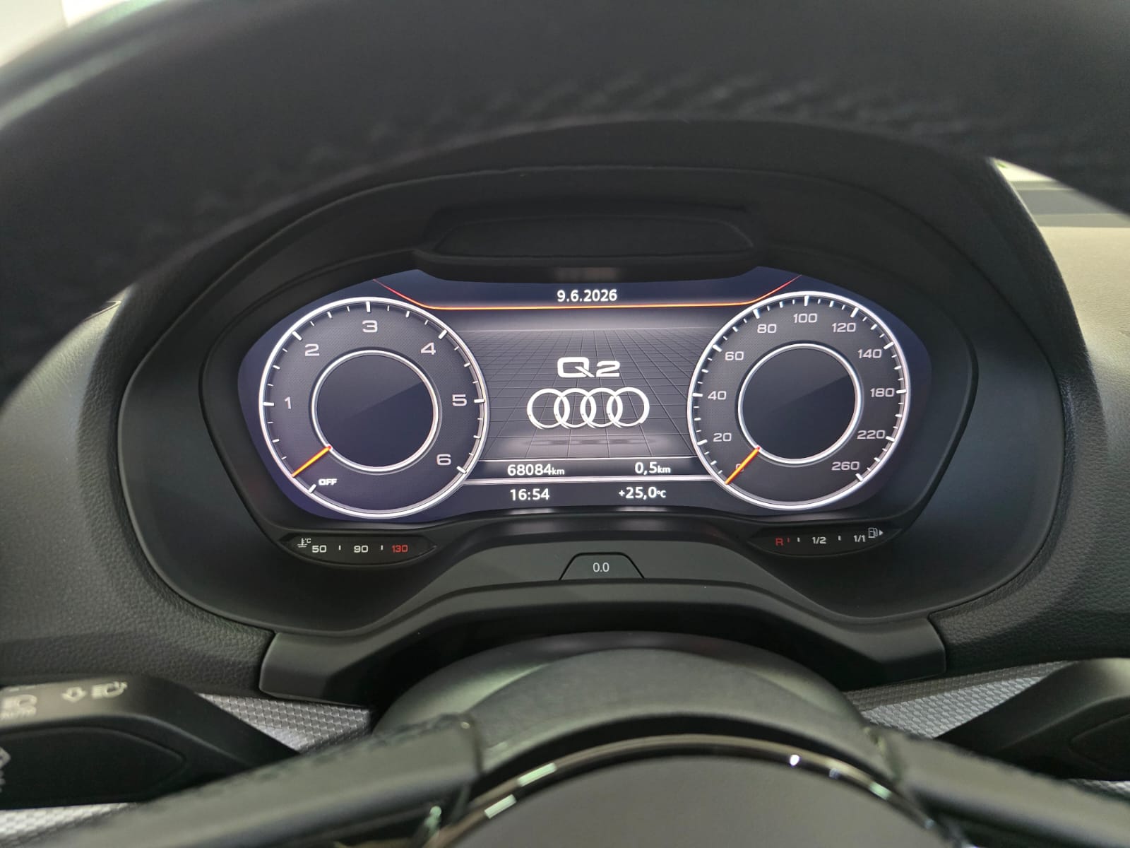 Audi Q2 30 TDI S-Tronic Identity Black