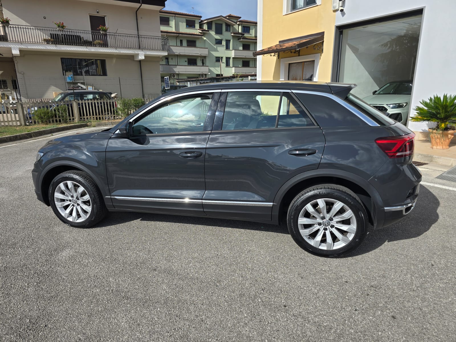 Volkswagen T-Roc 1.0 TSI 115 CV Advanced