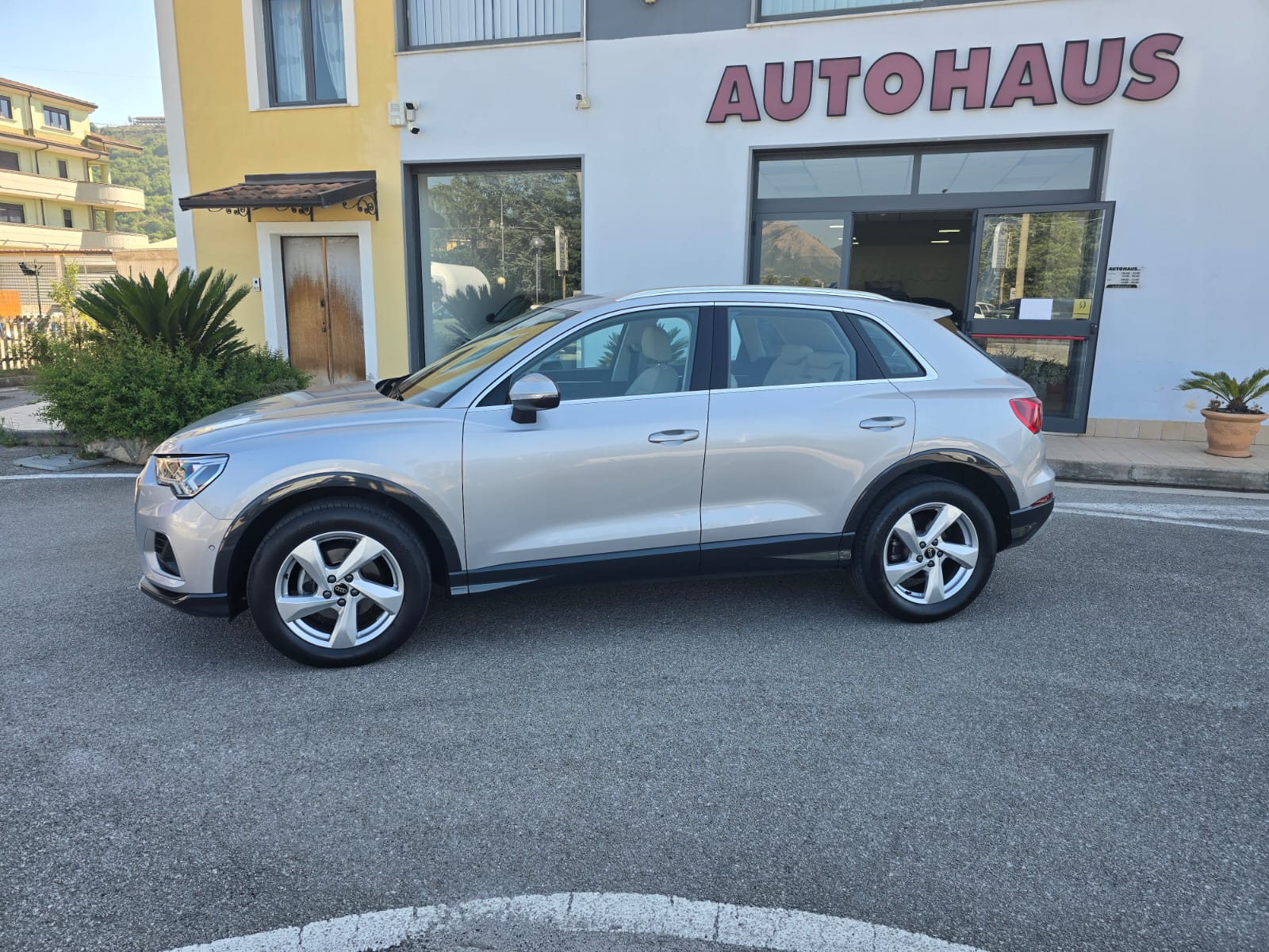 Audi Q3 35 TDI S-Tronic quattro Business Advanced